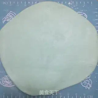 Make Snow dolls flipping candy cakes step 1