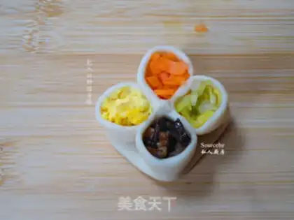 Make Four-Girl dumplings step 4