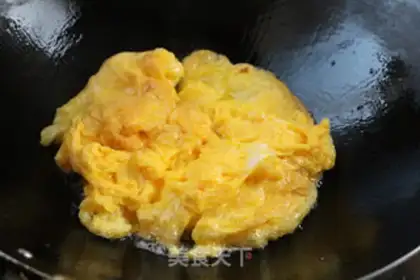 Make Tomato eggs step 2