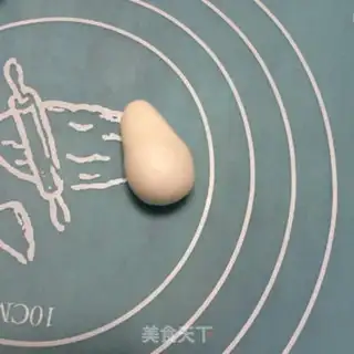 Make Snow dolls flipping candy cakes step 6