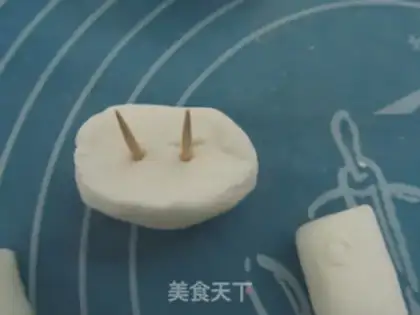 Make Double-story sugar cake step 30