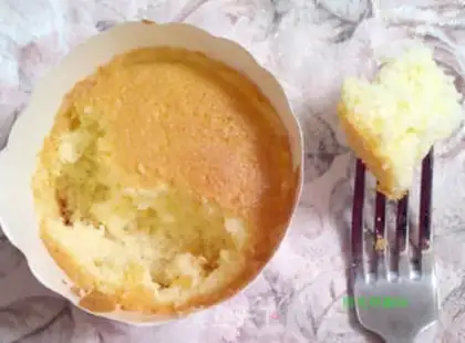 Make SpongeBob cake step 15