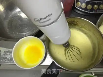 Make Strawberry Moose step 3