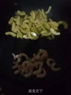 Make Shrimp scabs step 1