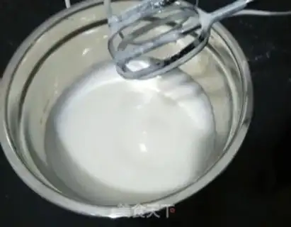 Make Oil-free sponge cake step 4