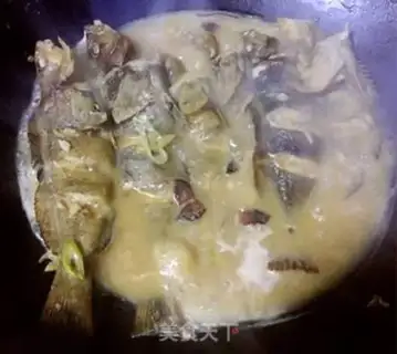 Make The yellowfish step 8