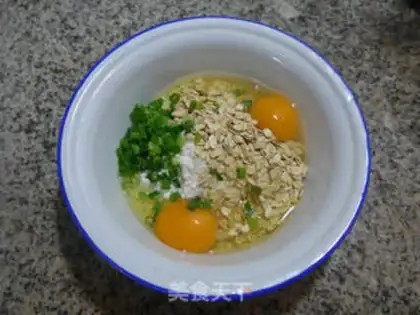 Make Egg oatmeal step 2