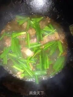Make The lamb pelt step 5