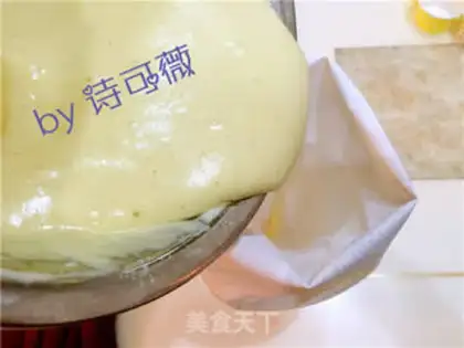 Make SpongeBob cake step 12
