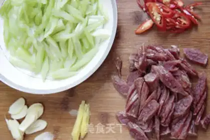 Make Celery sausage step 1