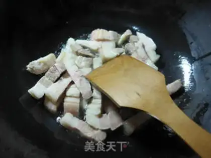Make Scrambled pork step 2