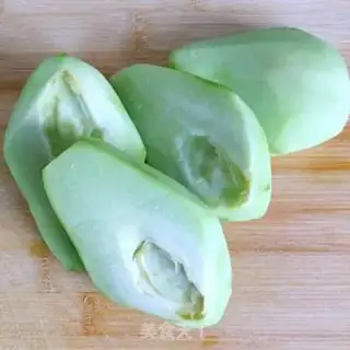Make Taste the melon step 0