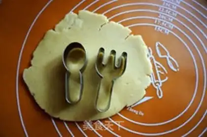 Make Spoon crackers step 9