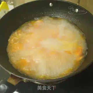 Make Tomato egg soup step 6