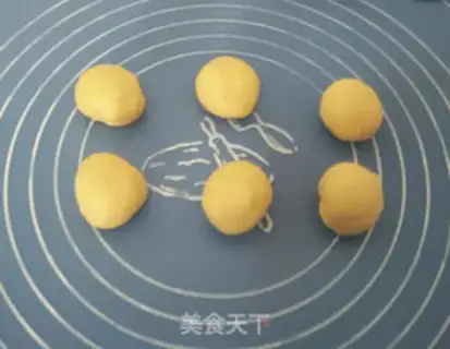 Make Chubby buns step 6