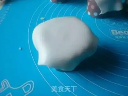 Make Carnaval cake step 1