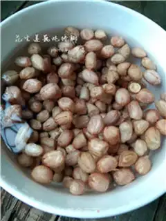 Make Peanut Lotus Pork Foot step 2