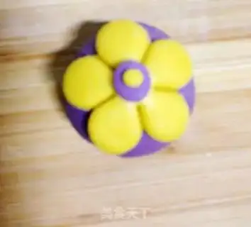 Make Flower buns step 9