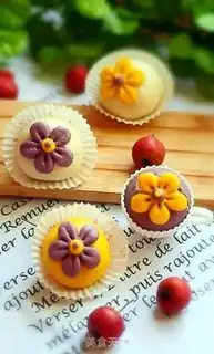 Make Flower buns step 13