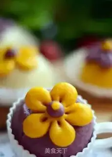 Make Flower buns step 15