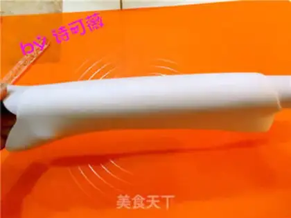Make Rolling sugar cake step 5
