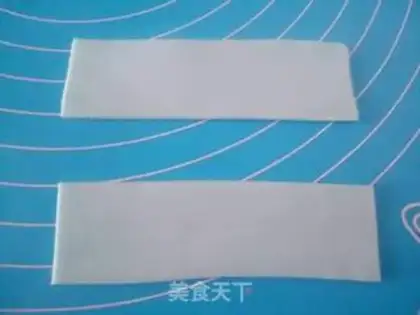 Make Butterfly rolls sugar cake step 21