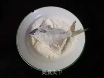 Make Fried mackerel step 3