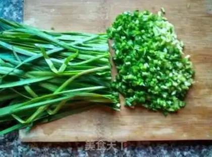 Make A omelet egg veggie step 0