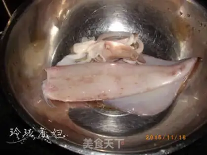 Make Five coloured squid step 0