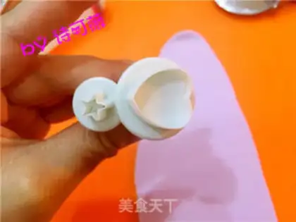 Make Rolling sugar cake step 19