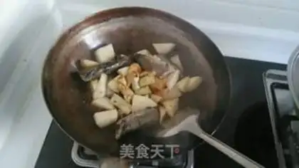 Make Potatoes for the mackerel step 4