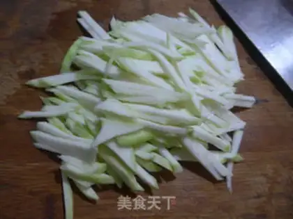 Make Squeeze the vegetables and make them dry step 2