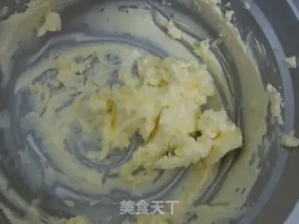 Make Red sugar almond cookies step 4