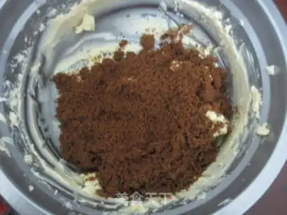 Make Red sugar almond cookies step 5