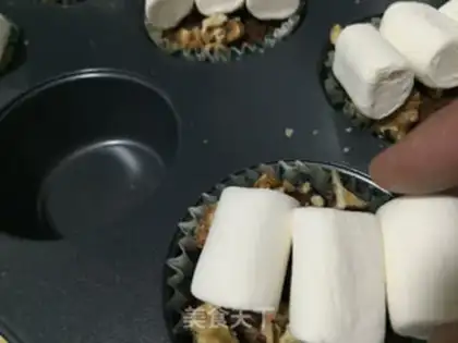 Make Brownie marshmallow step 6