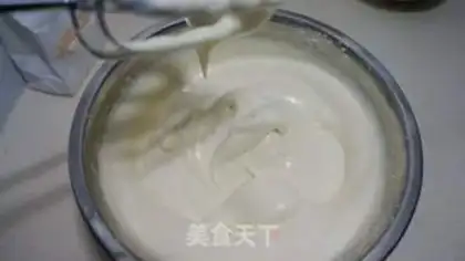 Make Rolling sugar cake step 4