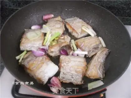 Make The onions step 4