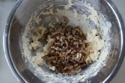 Make Red sugar walnut cookies step 3