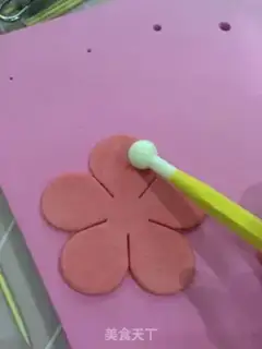 Make Rolling sugar cake step 5