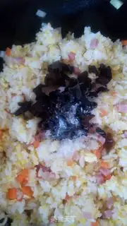 Make Egg fried rice step 4
