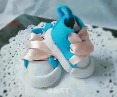 Make Rolling sugar baby shoes step 17