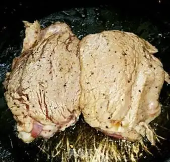Make Wellington steak step 1