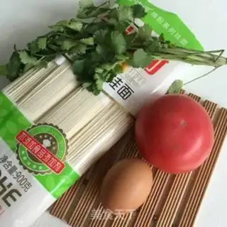 Make Tomato egg noodles step 0