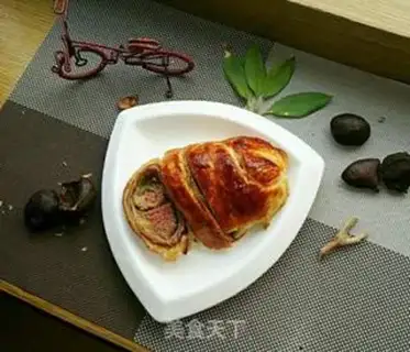 Make Wellington steak step 9