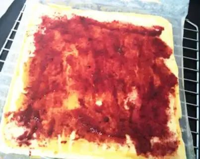 Make Cake roll step 25