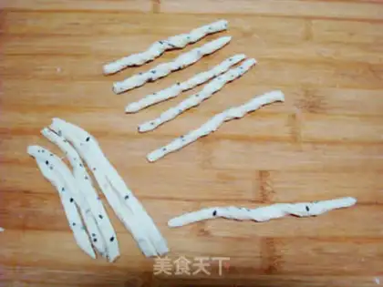 Make Sesame sticks, crackers step 4