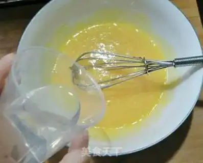 Make Carrot and sugar cake step 2