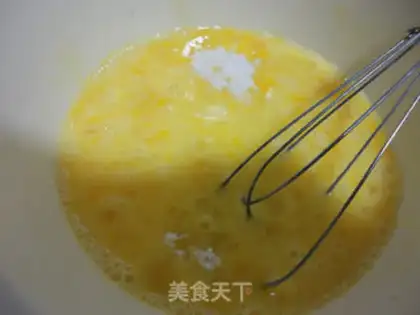 Make Apple omelet step 1