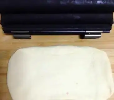 Make ♪ Red-tip plum toast ♪ step 3
