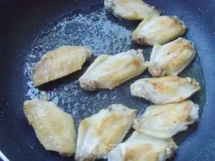 Make Coke chicken wings step 3